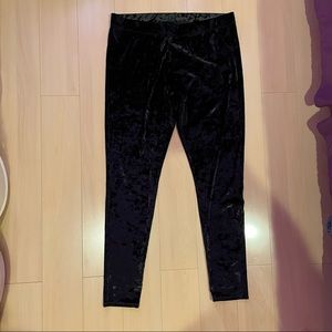 Velour pants black size XL
